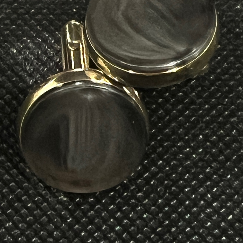 Cuff links - Picture 10 of 11
